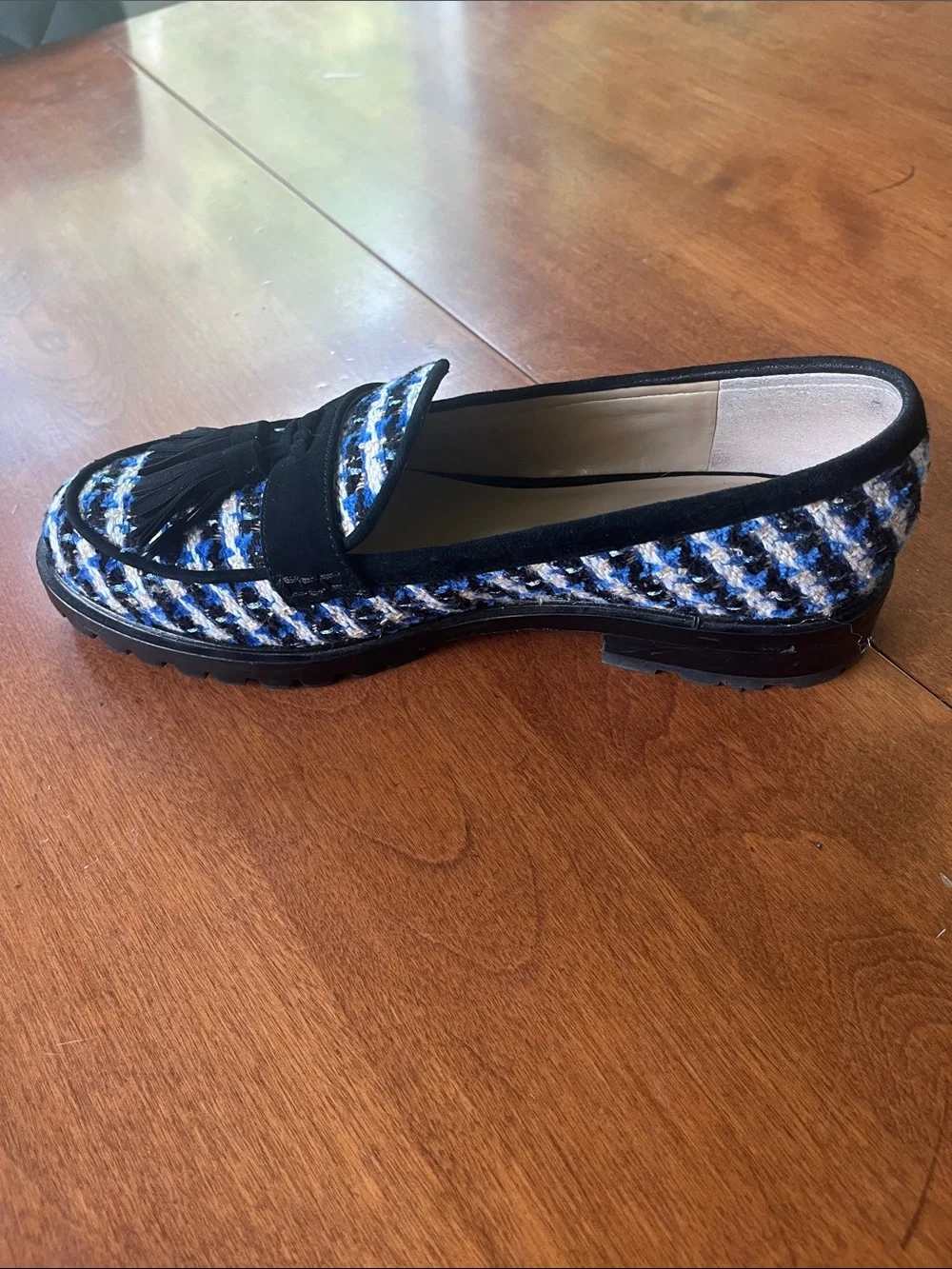 Ann Taylor Lug Sole Tweed Tassel Plaid Black/Royal Blue Loafers size 7